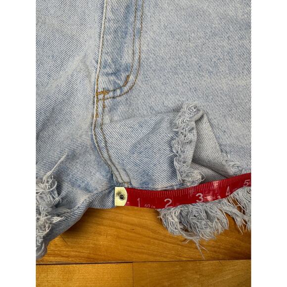 Vintage Jean Shorts, Nada Nuff High Rise Light Wash, W24", 80s 90s, Cutoffs XS - Picture 9 of 10